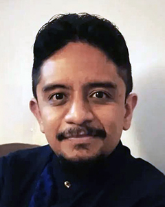 Emmanuel Martínez Ambriz►