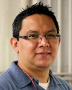 José Luis Olivares Romero►